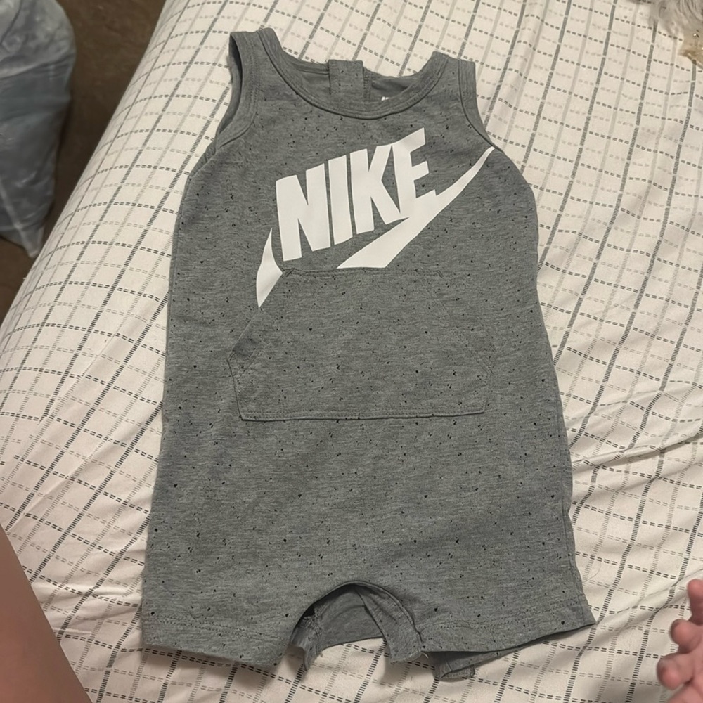 Nike baby jumper